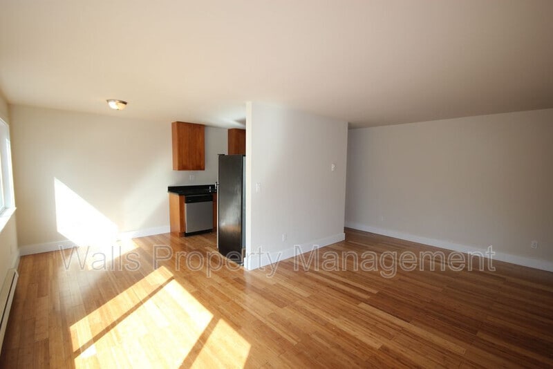 Primary Photo - 2114 E Yesler Way