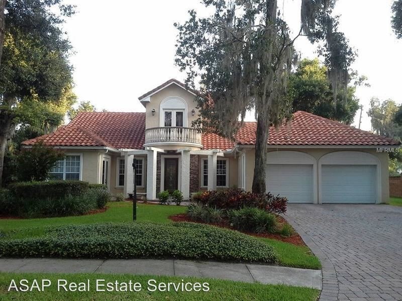 Foto principal - 5300 Lazy Oaks Ln
