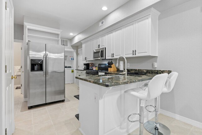 Foto del edificio - 1401 W 40th St