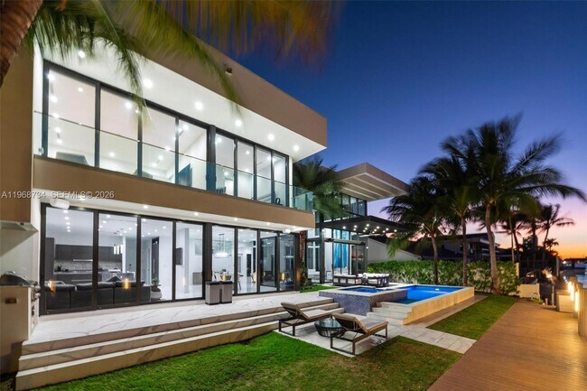 Foto del edificio - 3367 NE 168th St