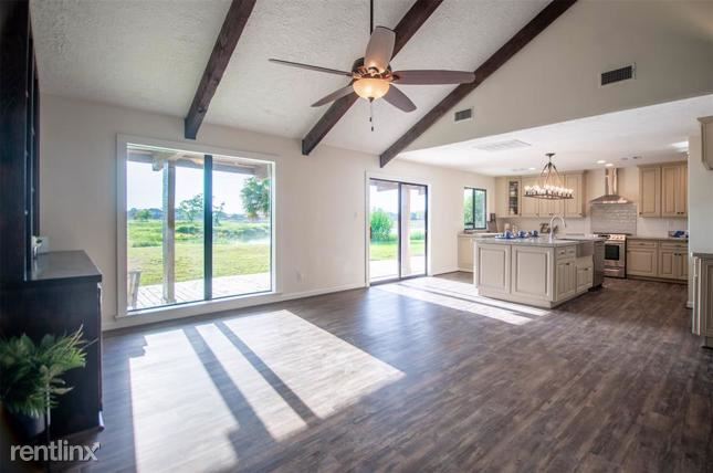 Primary Photo - 2 br, 2 bath House - 4221 Country Club Drive
