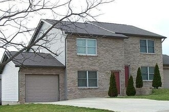 Building Photo - 3438 S Burks Ct