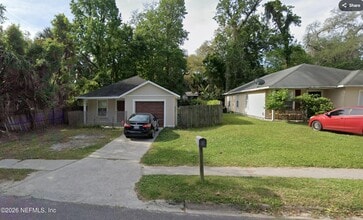 Building Photo - 7632 Hare Ave