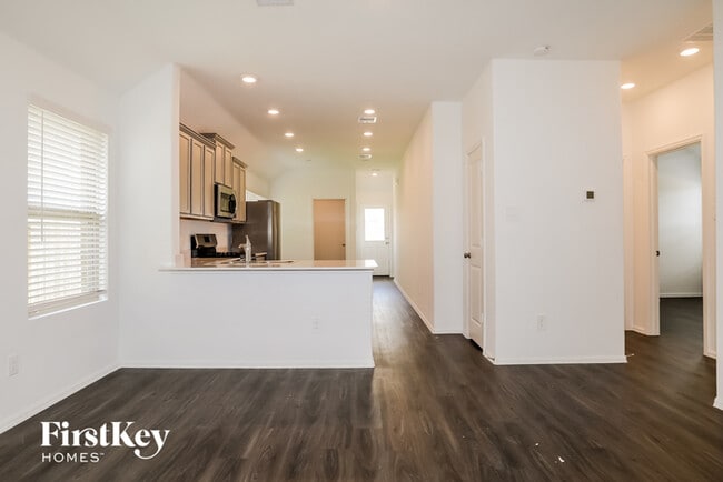 Building Photo - 18450 Cobalt Cove Ln