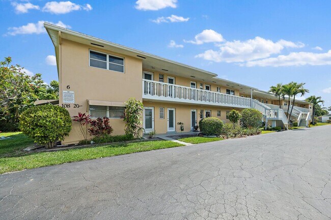 Foto del edificio - 108 20th Ave NE