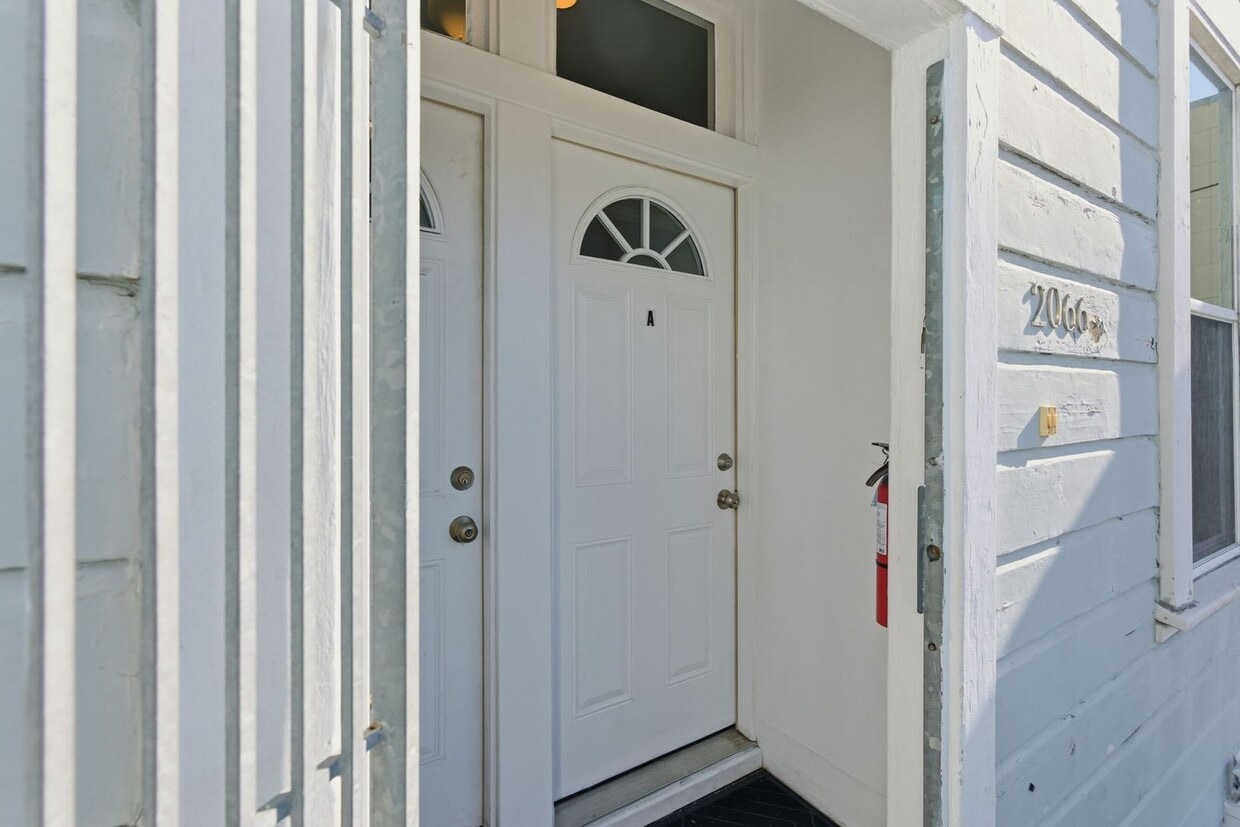 Primary Photo - Bright & Modern 2BR Flat with Driveway Parking — Newly Renovated in Silver Terrace