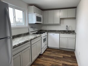 Building Photo - 24408 75th St