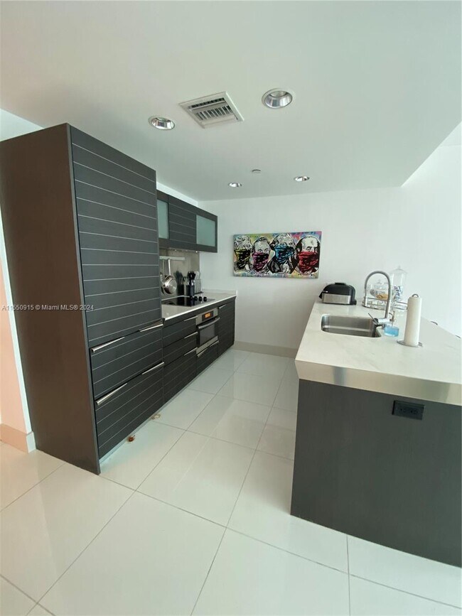 Foto del edificio - 200 Biscayne Blvd Way
