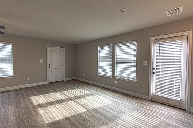 Building Photo - 1209 Good Ln