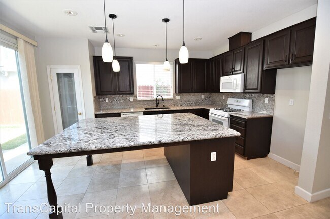 Building Photo - 4 br, 3 bath House - 1509 Greenbrier Road