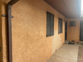 Building Photo - 105 E Hill Ave