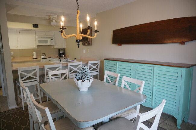 Building Photo - Furnished 3Bd/2Ba Channel Walk Townhome in...
