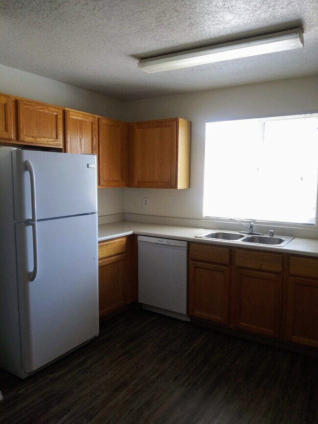 Foto del edificio - 5763 Carmen Rd NW