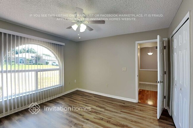 Foto del edificio - 33328 Fountain Ln