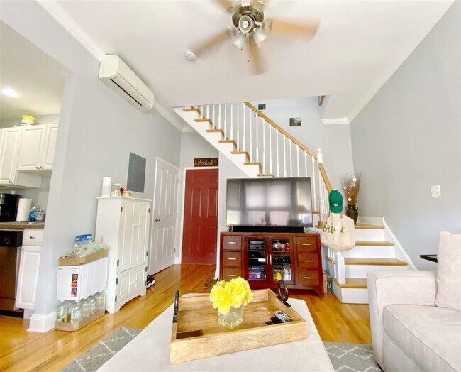 Foto del edificio - 101 Willow Ave