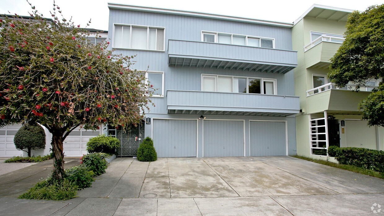 Foto del edificio - 22-24 Heather Ave