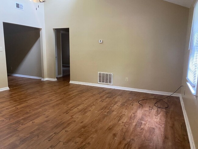 Photo - Cozy 2/1 off of Tallassee House