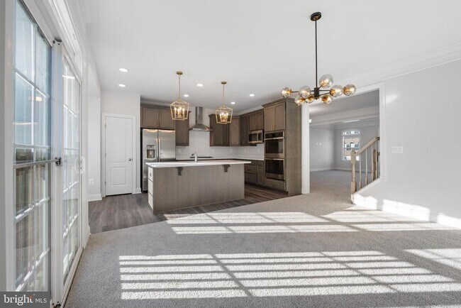 Building Photo - 15258 Ballerina Lp