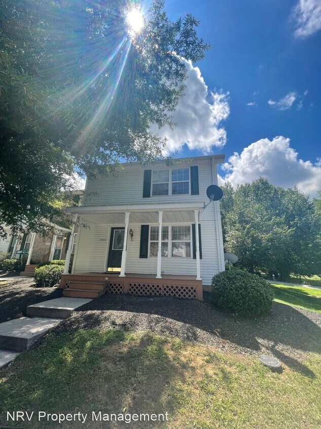 Primary Photo - 3 br, 1.5 bath House - 1414 Scott St