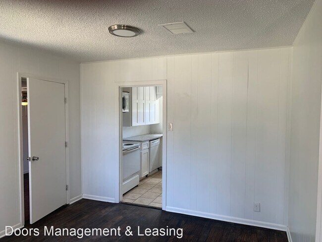Foto del edificio - 3 br, 2 bath House - 2913 Canton Avenue