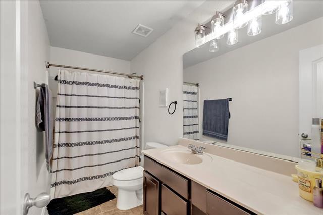 Foto del edificio - 4260 Aldridge Ln