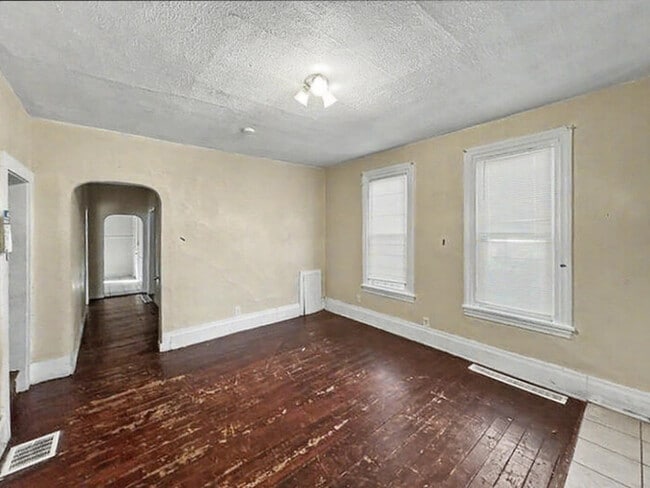 Foto del edificio - 490 Gage St