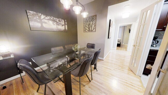 Photo du bâtiment - 168 Simcoe St