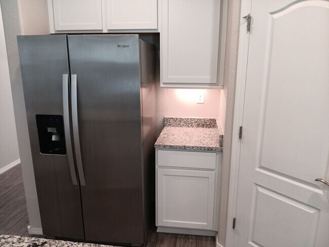 Foto del edificio - 1160 Vallecito Loop NW