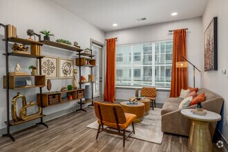 Interior Photo - IKON at Promontory