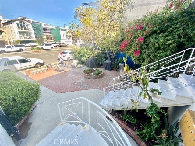 Building Photo - 2231 Hermosa Ave