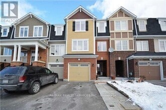 Building Photo - 49 Mercedes Rd