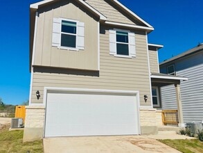 Building Photo - 14607 Emerio Dr