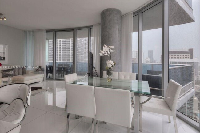 Foto del edificio - 200 Biscayne Blvd Way