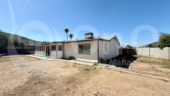 Foto del edificio - 1331 W Andorra Dr