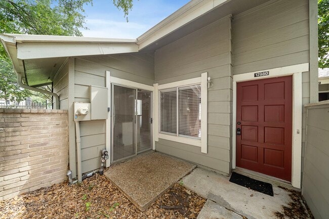Building Photo - 12980 Greenway Chase Ct