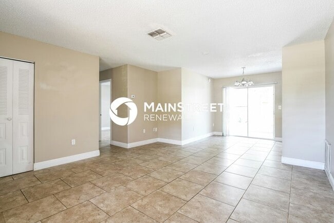 Building Photo - 3 Bedroom Pet-Friendly Home in Port Richey, FL with Main Street Renewal