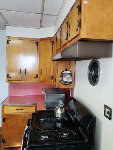 Kitchen - 69 Merrill Rd