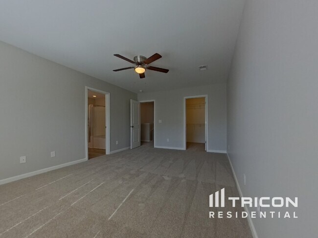Foto del edificio - 18 Routhland Ct
