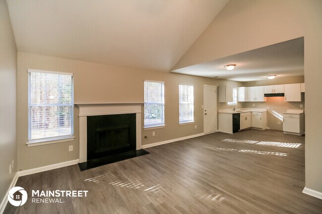 Building Photo - 5279 Salem Springs Dr