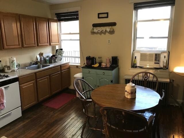 Foto principal - 119 Willow Ave