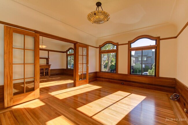 Foto del edificio - 12 Commonwealth Ave