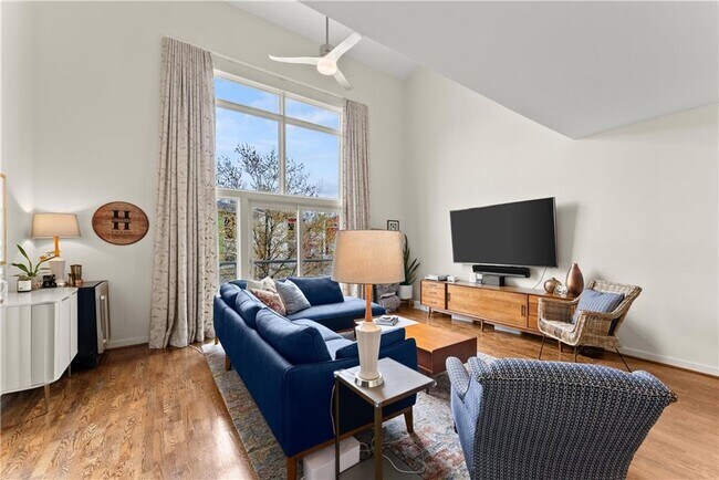 Foto del edificio - 1382 Stirling Cir NW