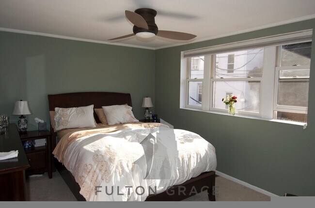 Foto del edificio - 2847 N Southport Ave
