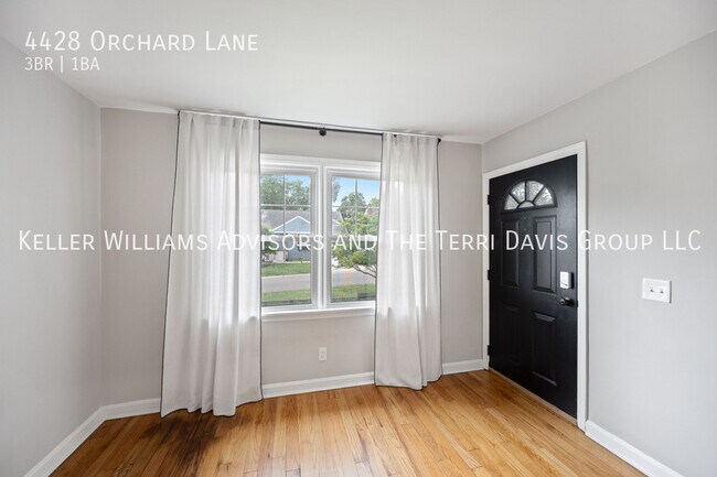 Foto del edificio - 4428 Orchard Ln