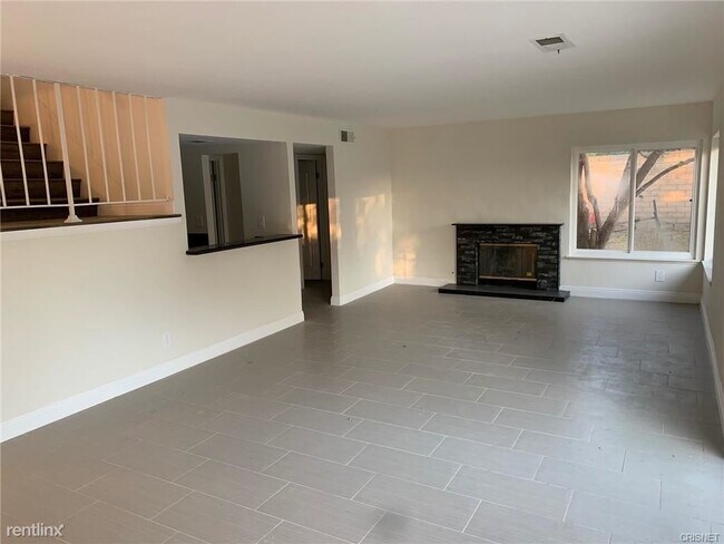 Foto del edificio - 5 br, 3.5 bath House - 19642 Ballinger St