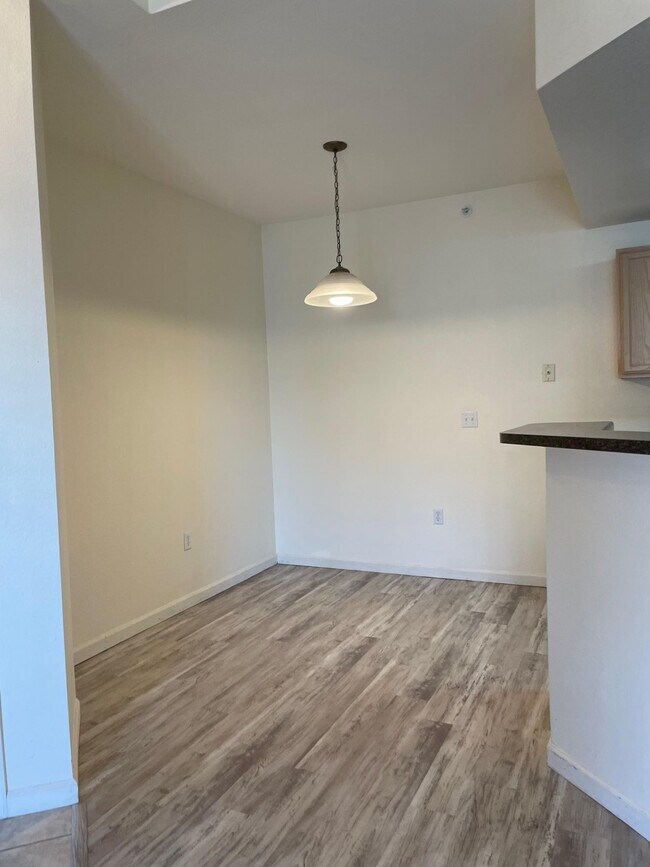 7440 S Blackhawk St Unit 1304, Englewood, CO 80112 Condo for Rent in