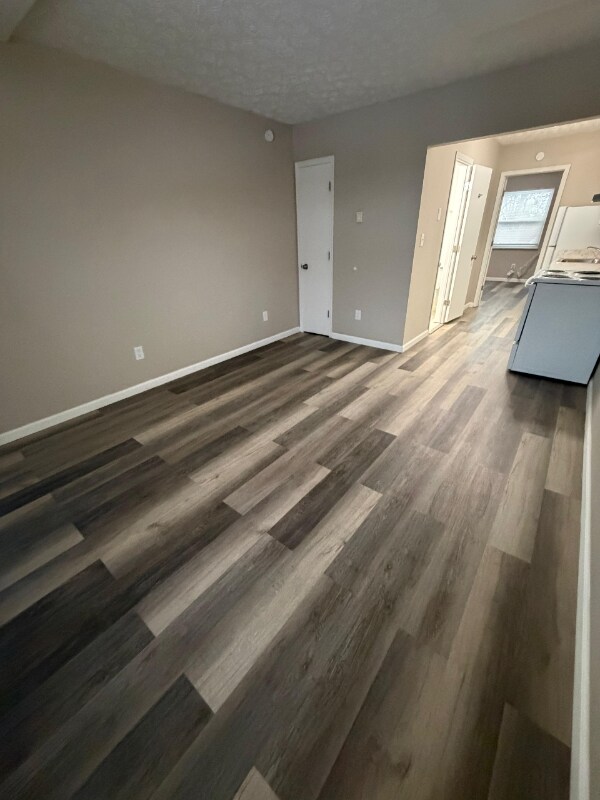 Foto del edificio - 766 Anderson Ave