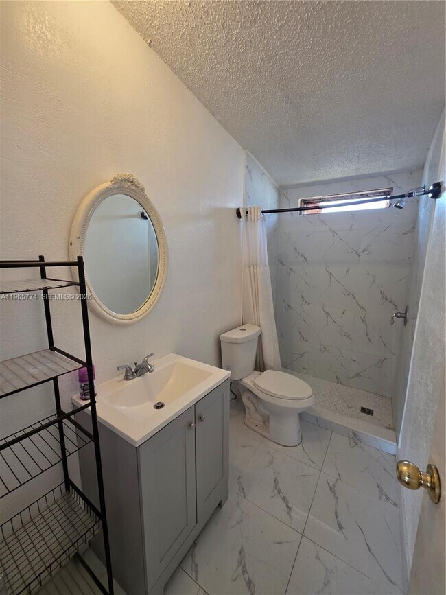 Foto del edificio - 19800 SW 180th Ave