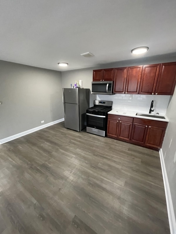 Building Photo - 5 N Dryden Pl