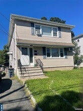 Building Photo - 156 6th Ave